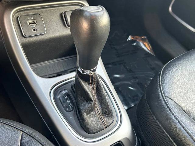 Certified 2018 Jeep Compass Latitude w/ Popular Equipment Group FWD image 21