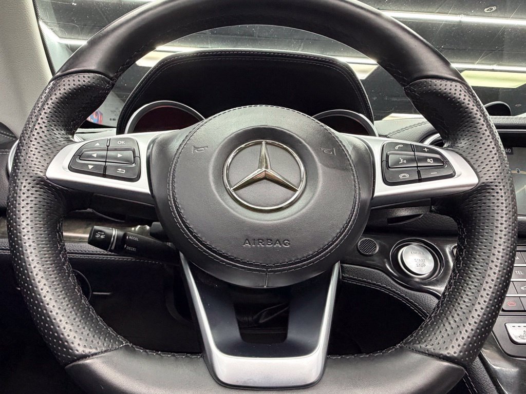 Used 2020 Mercedes-Benz SL 550 image 32