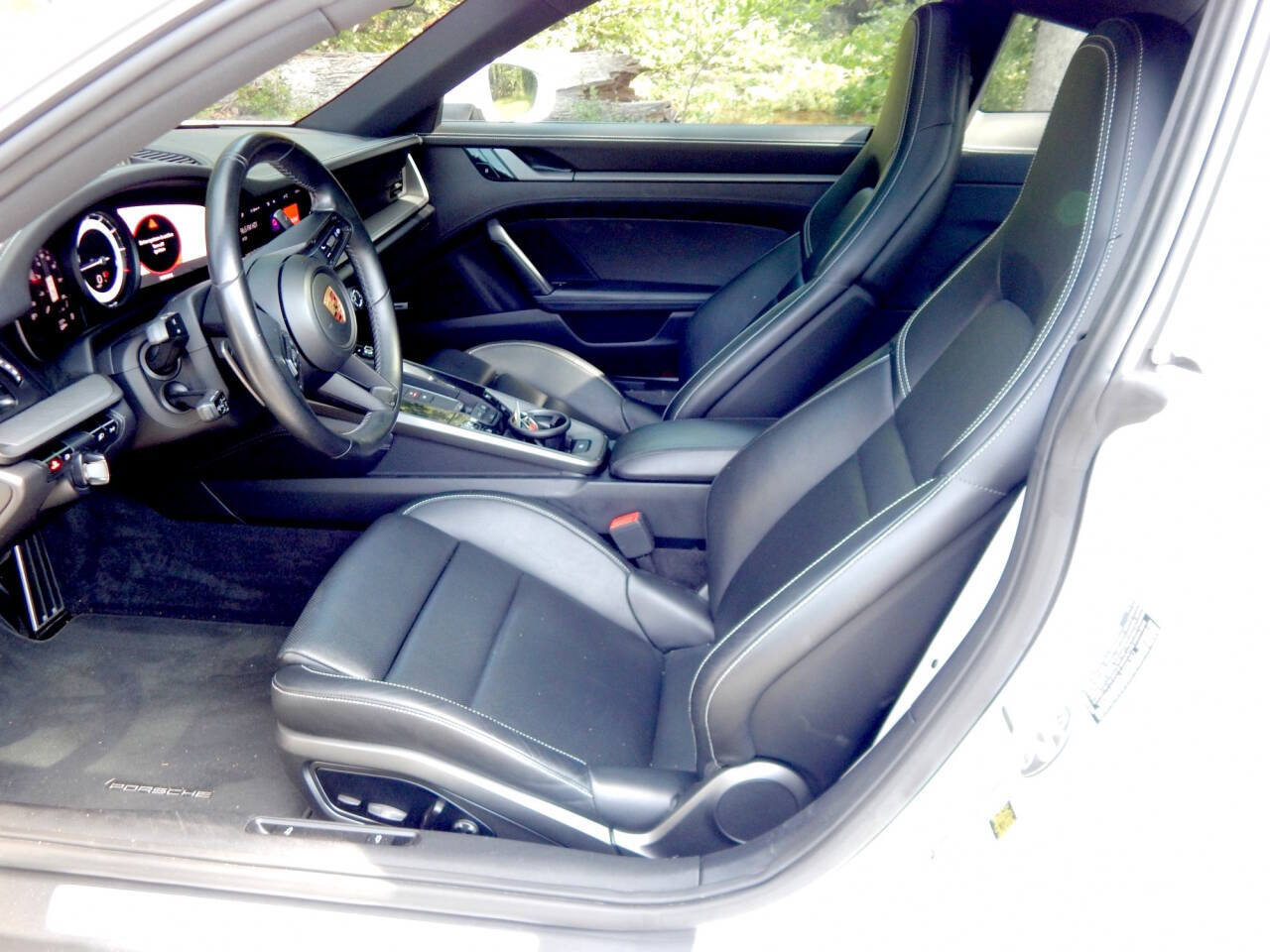 Used 2020 Porsche 911 Carrera image 10