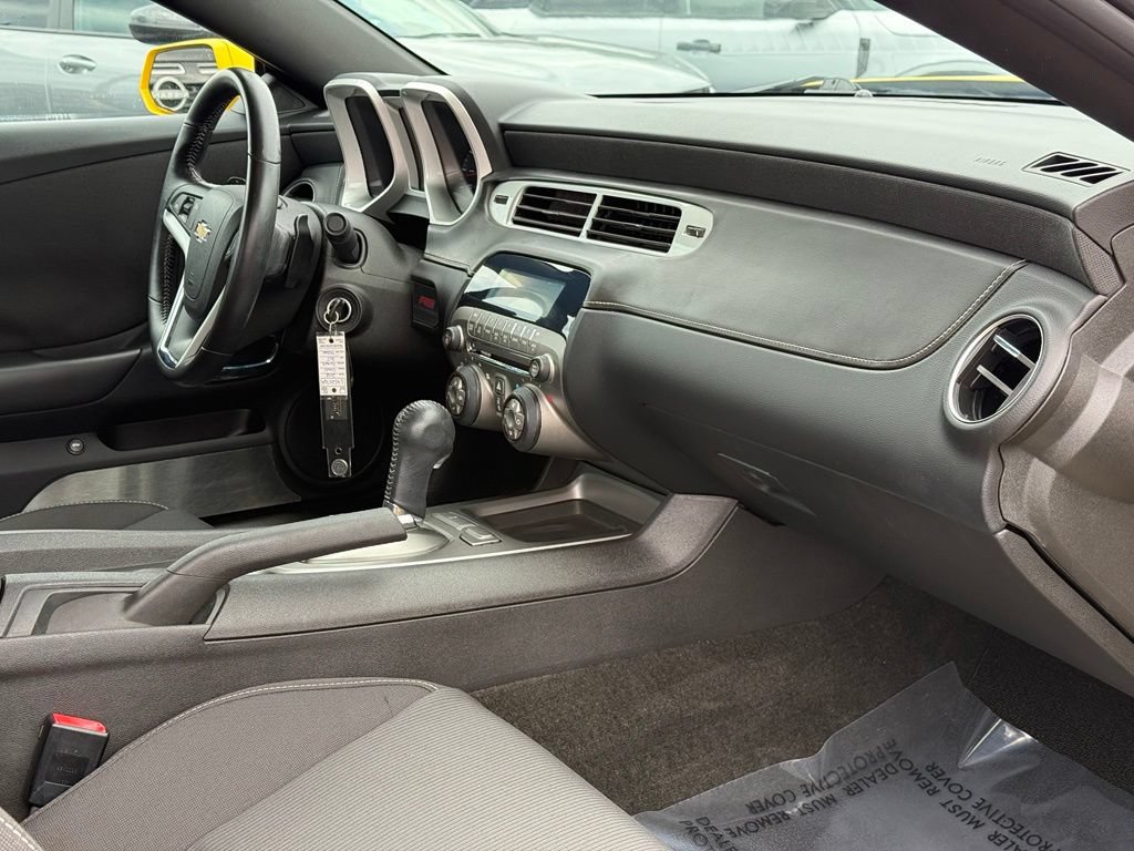 Used 2012 Chevrolet Camaro LT w/ RS Package RWD image 9