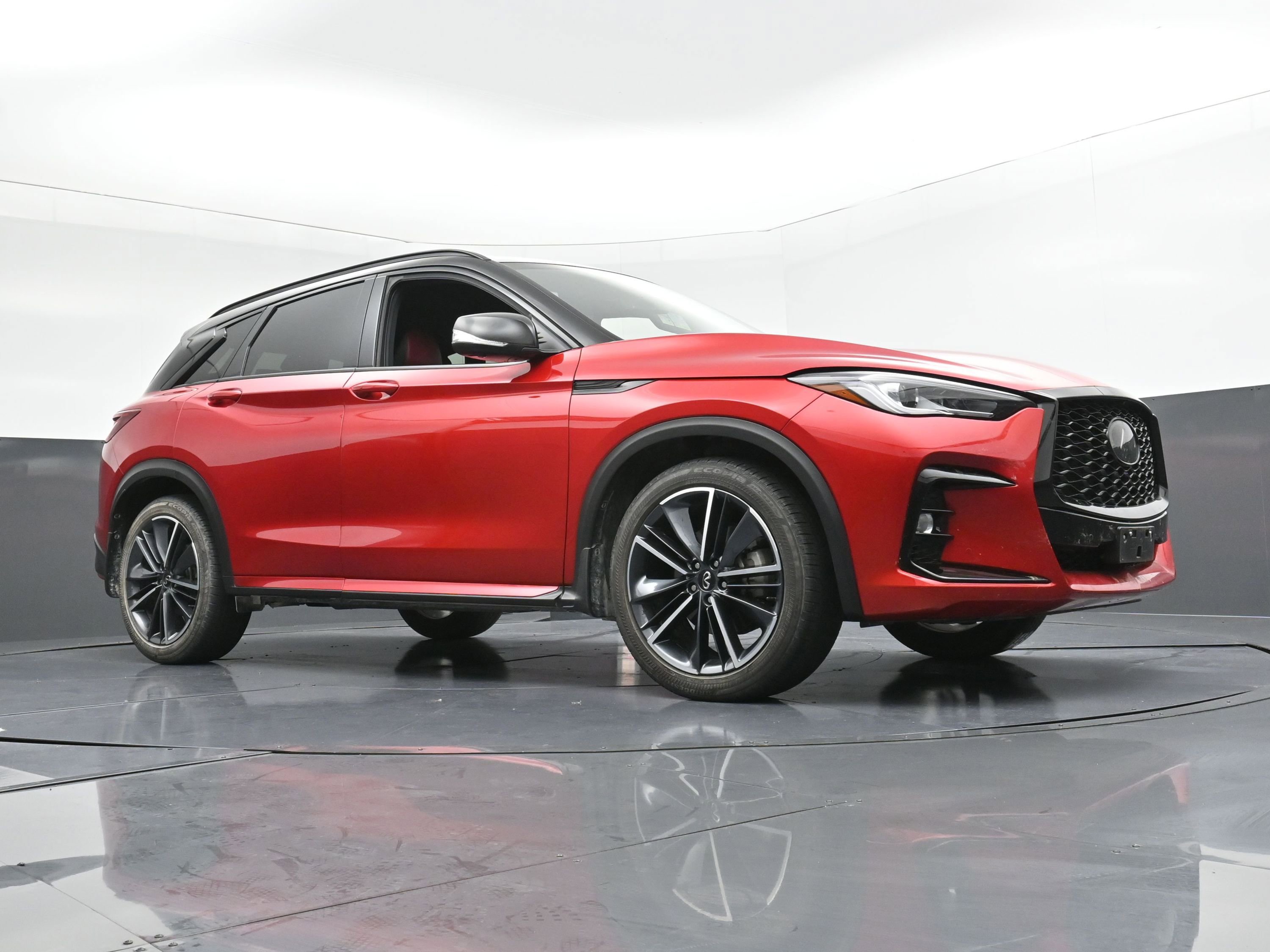 Used 2023 INFINITI QX50 Sport image 21