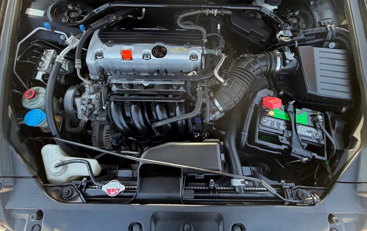 Used 2012 Honda Accord EX-L image 26