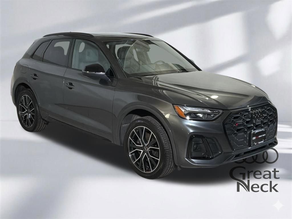 Used 2023 Audi SQ5 Premium Plus w/ Premium Plus Package image 11