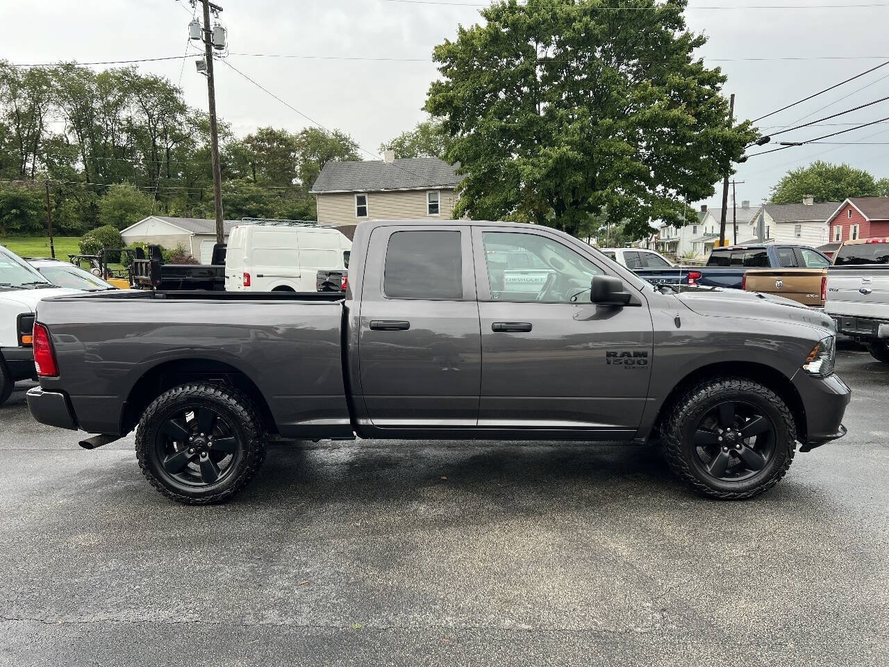 Used 2021 RAM 1500 Express w/ Wheel & Sound Group AWD/4WD image 4