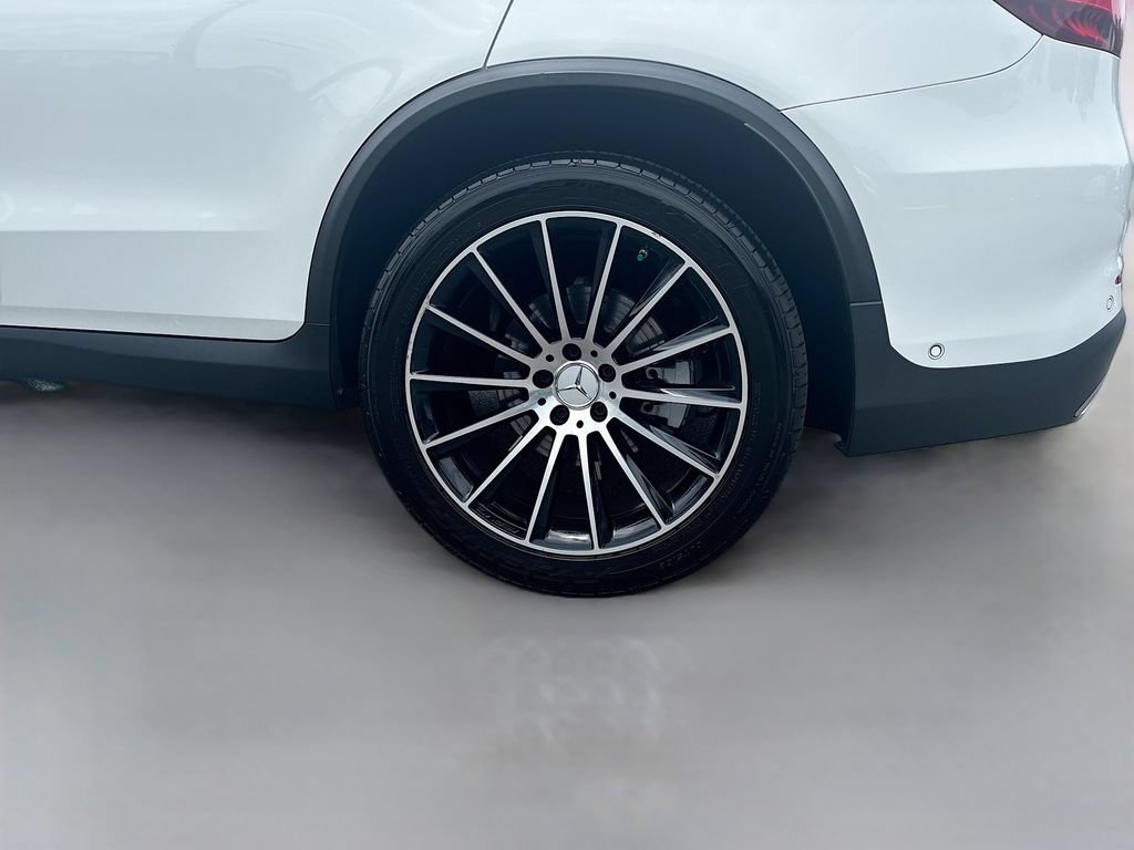 Used 2018 Mercedes-Benz GLC 43 AMG 4MATIC image 11