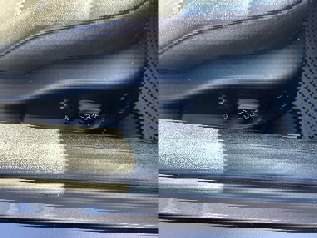 Used 2003 BMW Z4 3.0i image 18