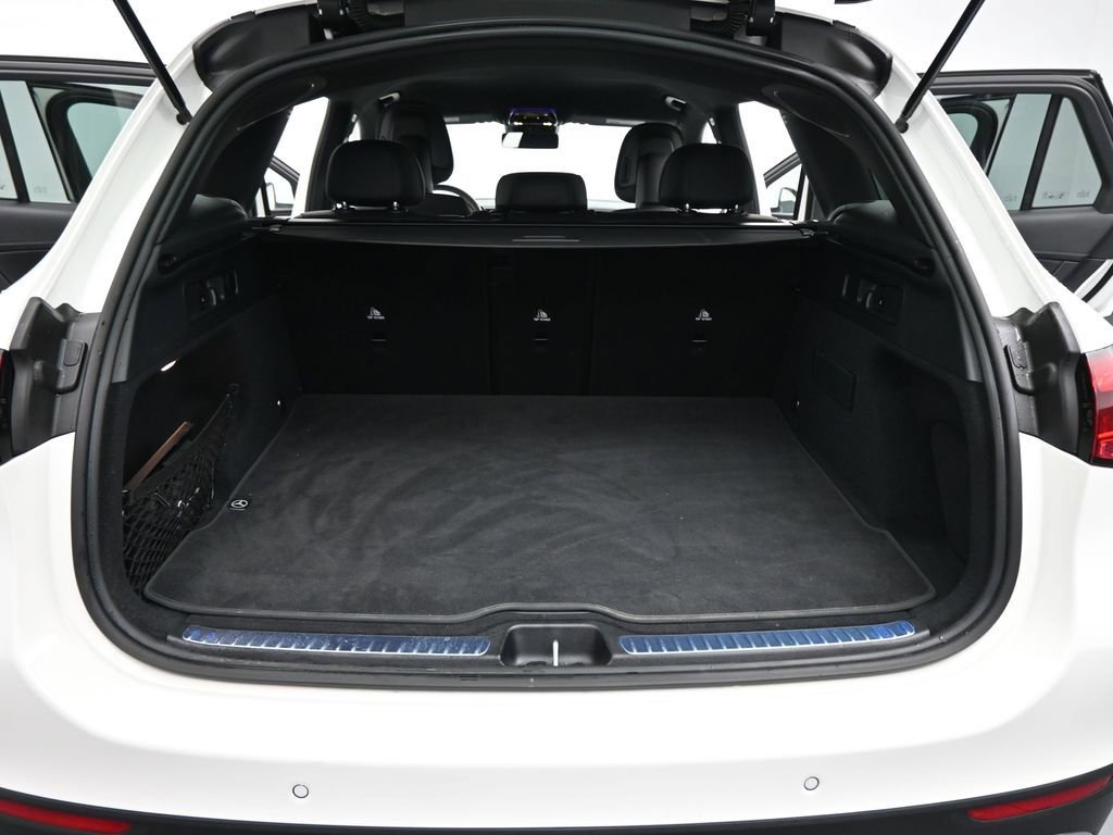 Used 2024 Mercedes-Benz GLC 300 image 20