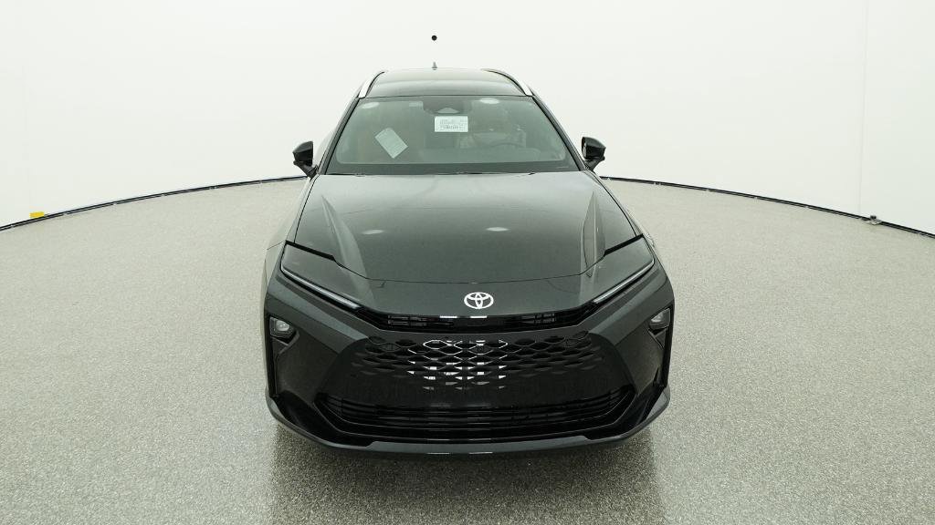 New 2025 Toyota Crown Signia image 2