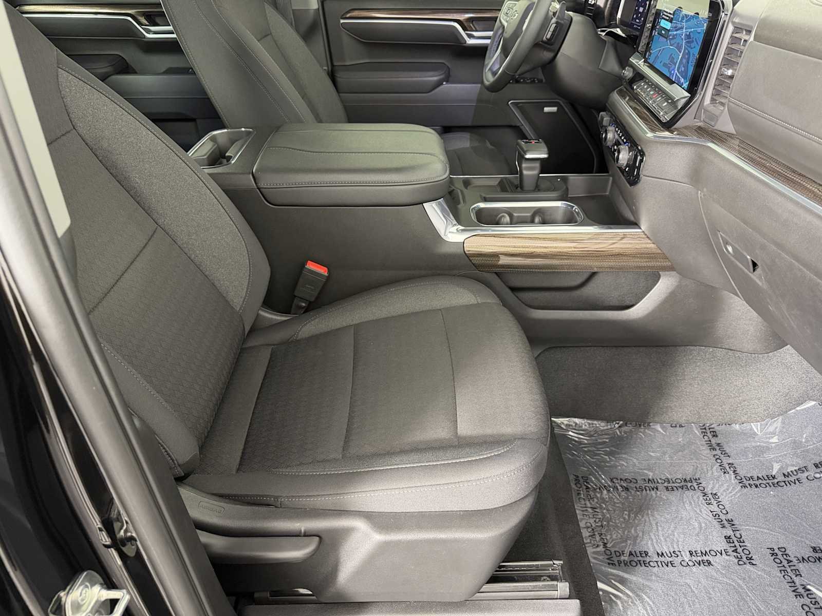 Used 2025 Chevrolet Silverado 1500 RST w/ Convenience Package II RWD image 11