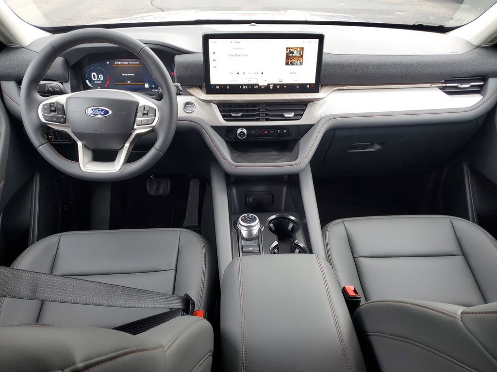 New 2026 Ford Explorer Active AWD/4WD image 25