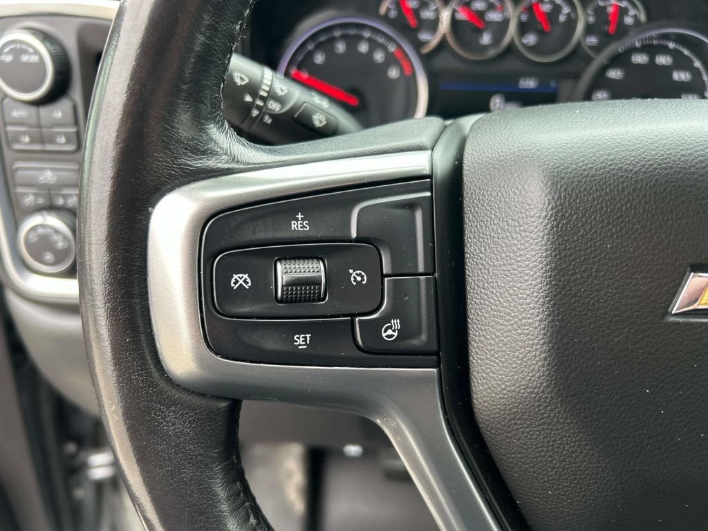 Used 2021 Chevrolet Silverado 1500 LT w/ Z71 Off-Road Package AWD/4WD image 19