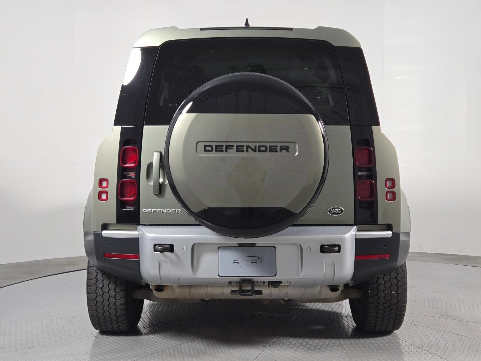 Used 2023 Land Rover Defender 90 S AWD/4WD image 7