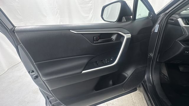 Used 2024 Toyota RAV4 LE image 18