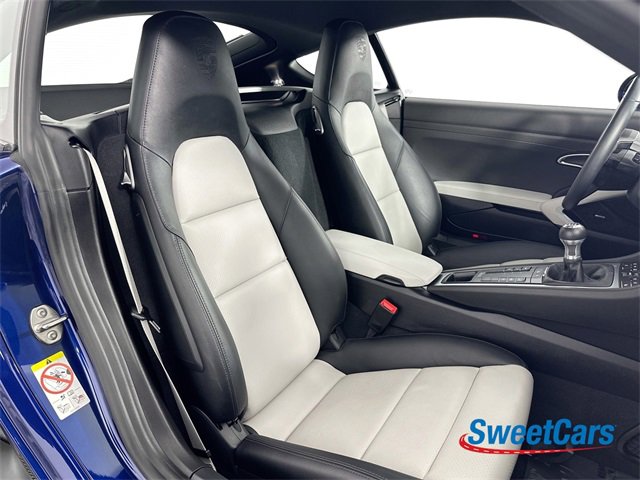Used 2024 Porsche 718 Cayman Style Edition image 10