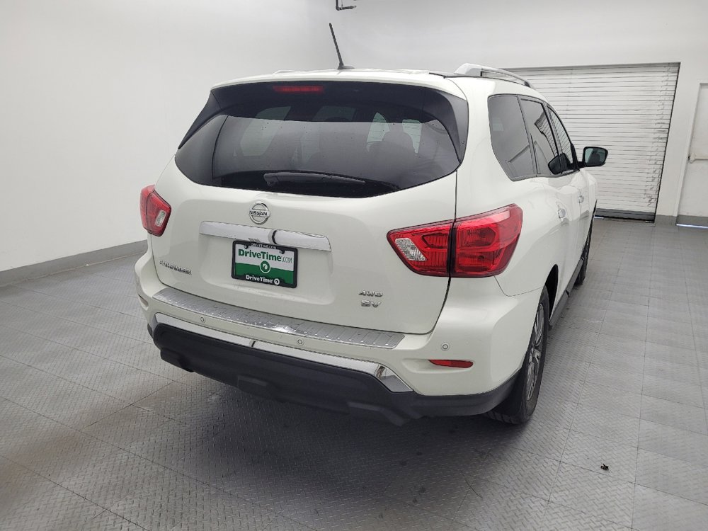 Used 2017 Nissan Pathfinder SV AWD/4WD image 7
