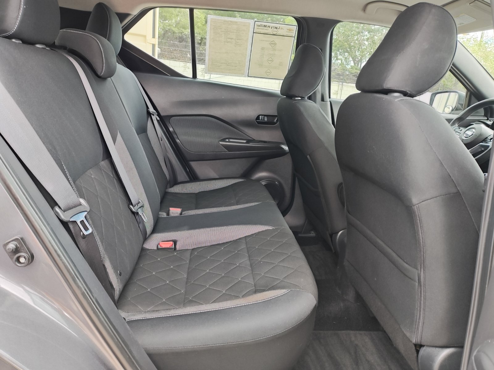 Used 2019 Nissan Kicks S FWD image 28