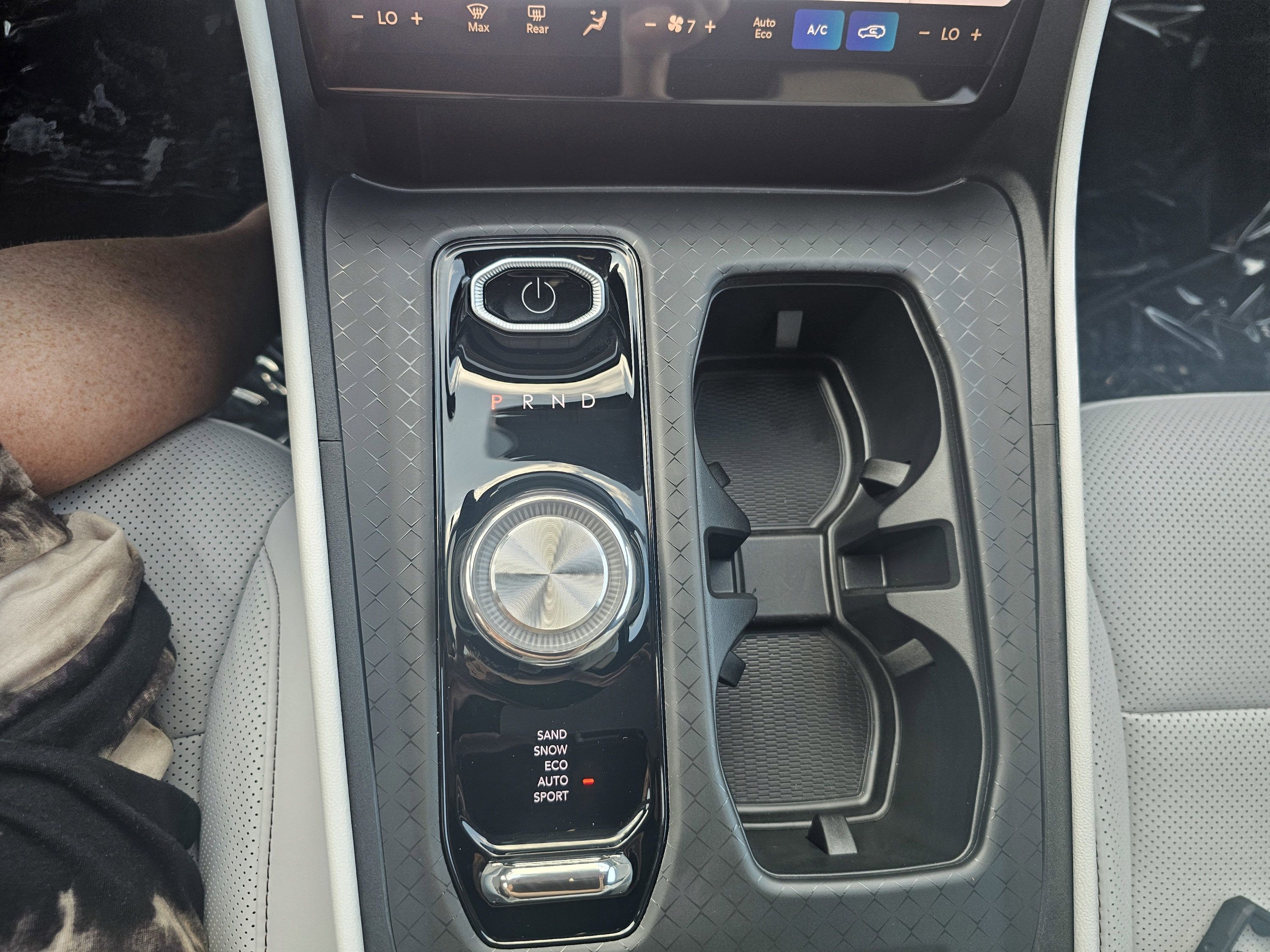 New 2025 Jeep Wagoneer S Limited AWD/4WD image 27