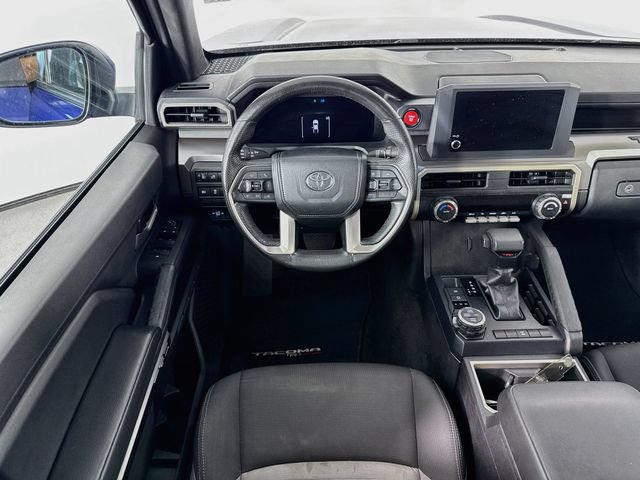 Used 2024 Toyota Tacoma TRD Off-Road AWD/4WD image 22