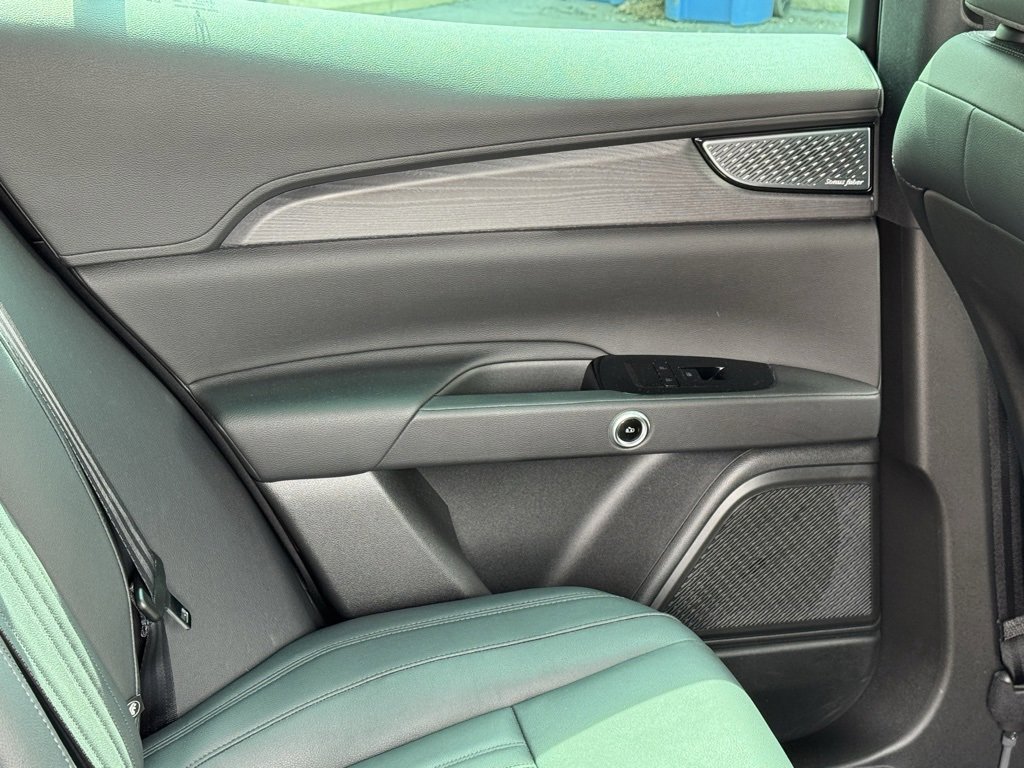 Used 2024 Maserati Grecale GT image 24