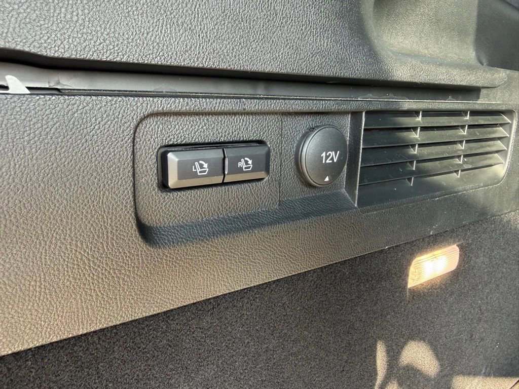 Used 2022 Lincoln Nautilus Reserve image 33