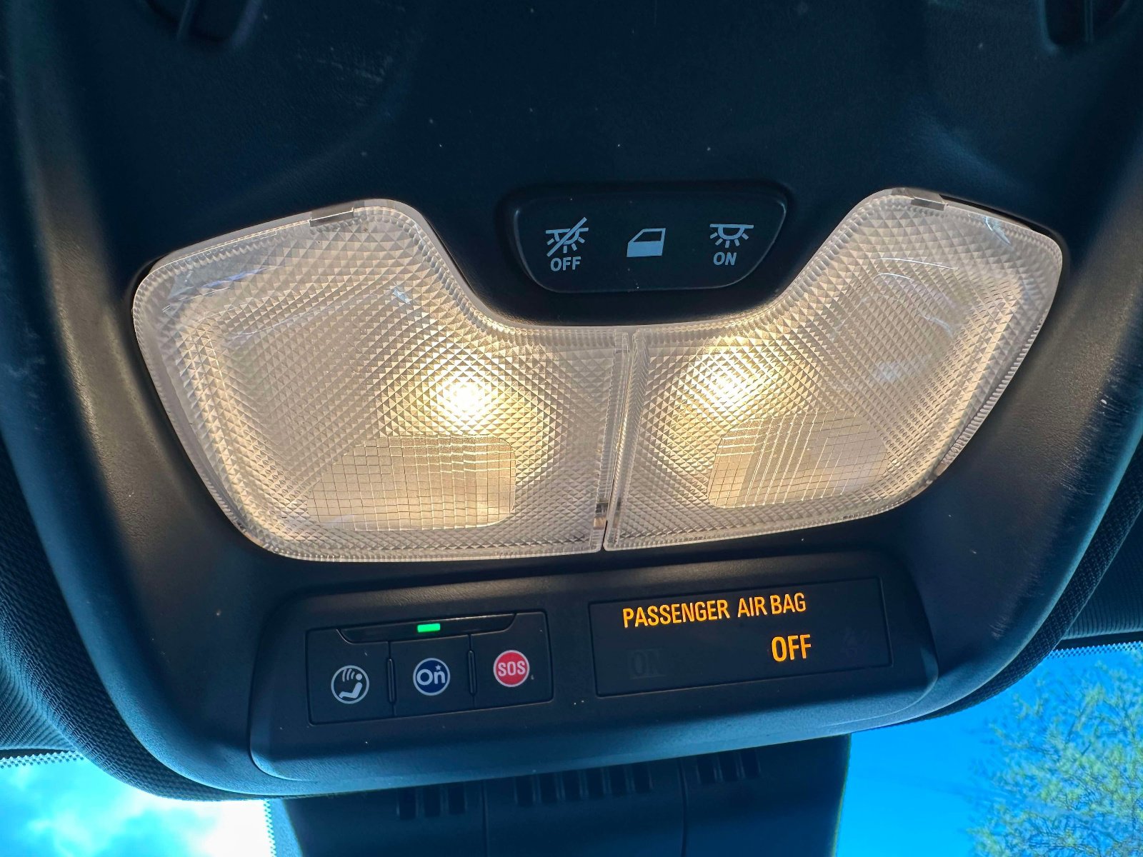 Used 2023 Chevrolet Colorado LT RWD image 31