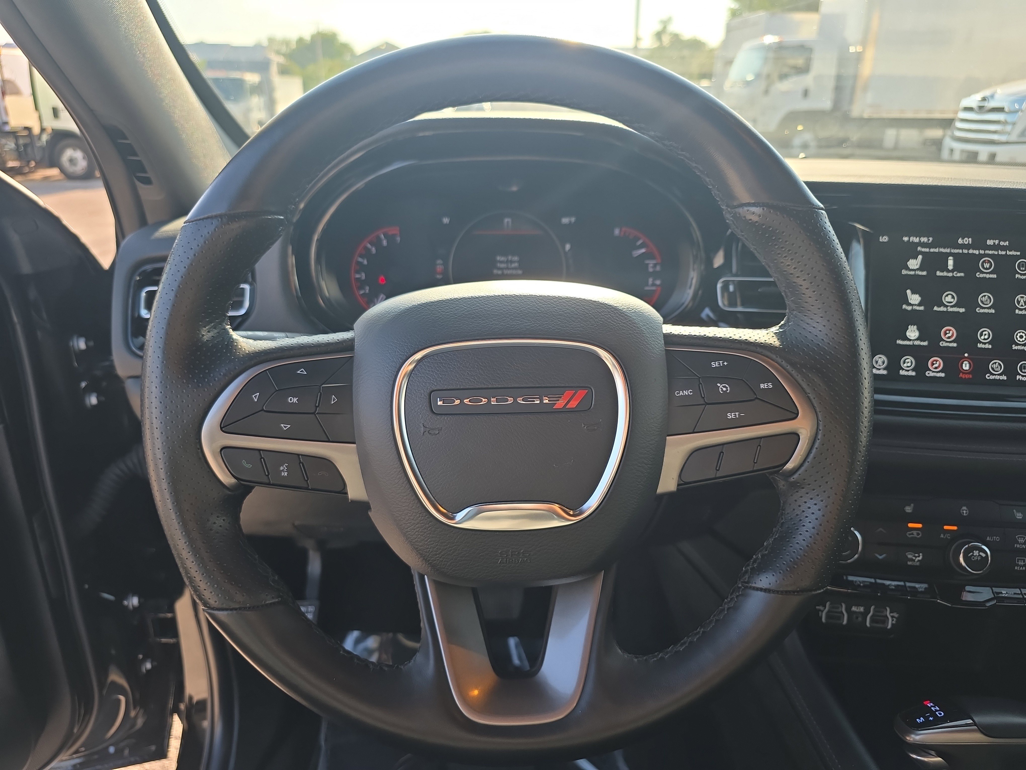 Used 2023 Dodge Durango SXT AWD/4WD image 26