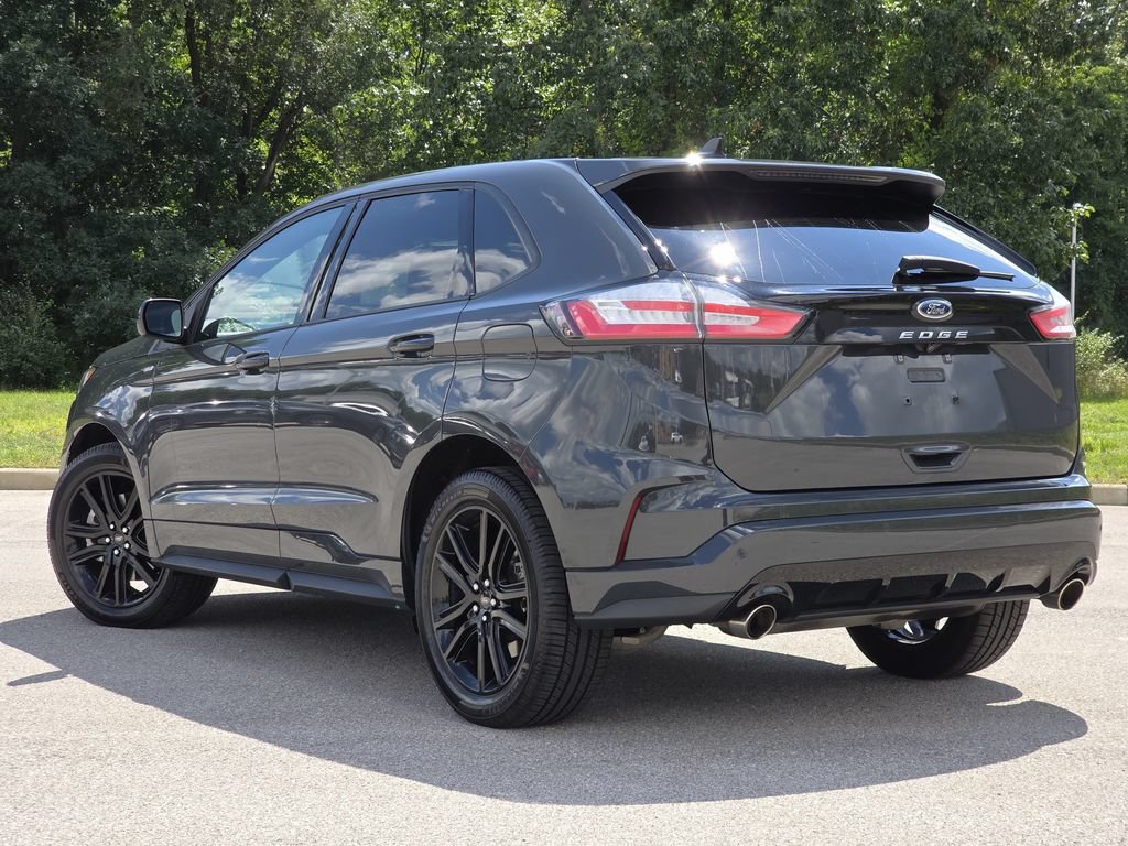 Used 2021 Ford Edge ST-Line AWD/4WD image 9