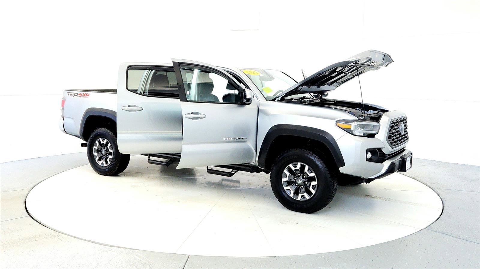 Certified 2023 Toyota Tacoma 4x4 Double Cab image 12