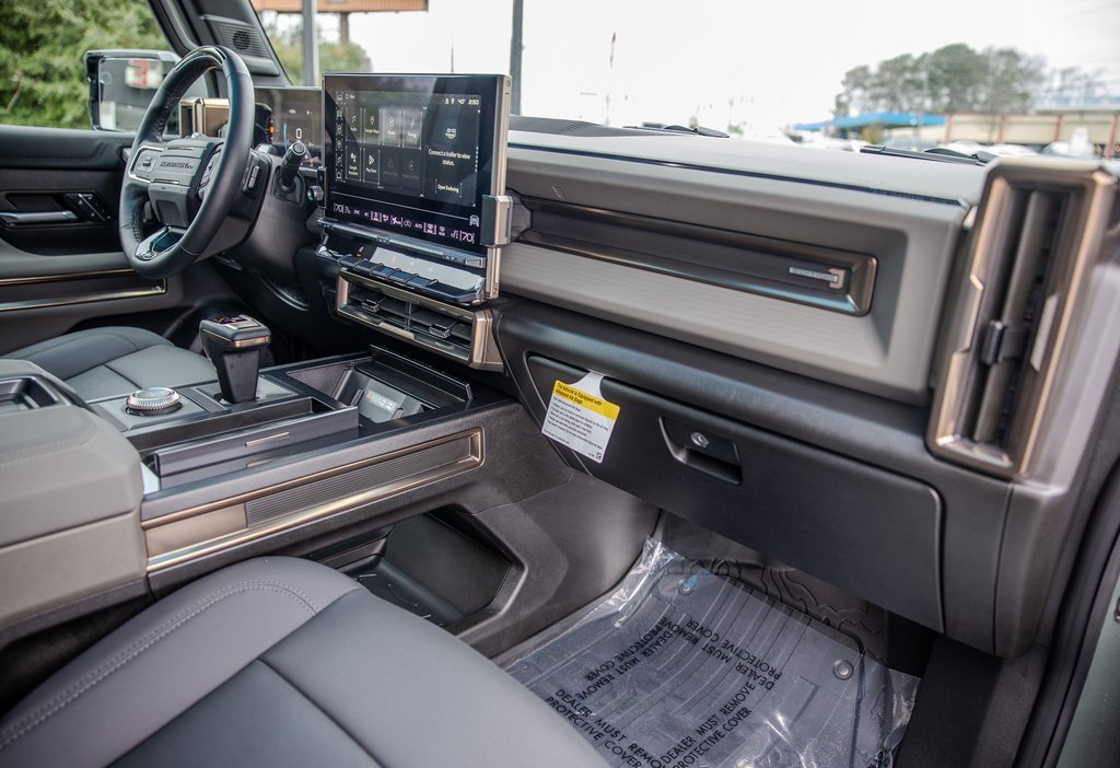 Used 2024 GMC Hummer EV 3X w/ LPO, Illumination Package image 21