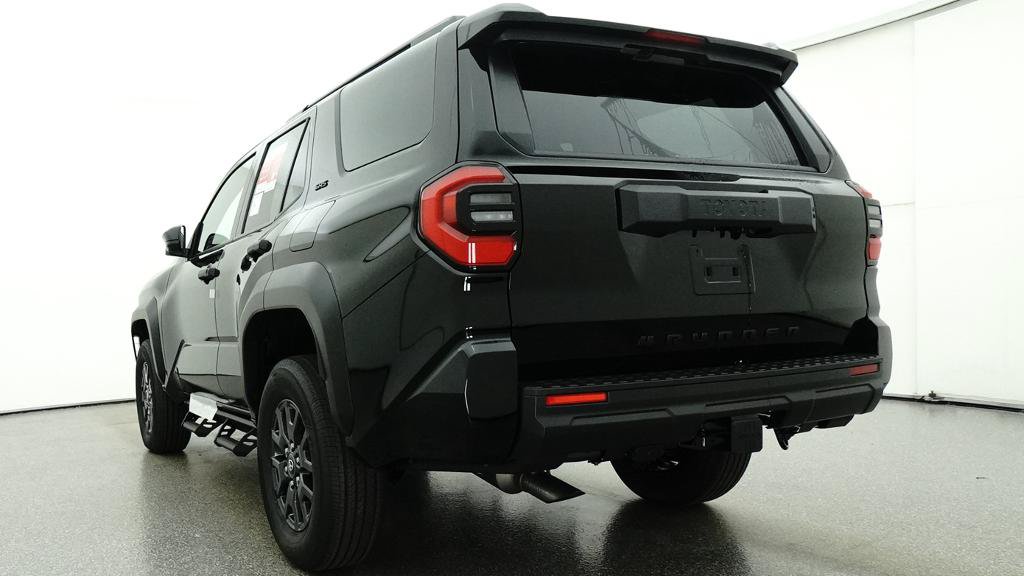 New 2026 Toyota 4Runner SR5 AWD/4WD image 25