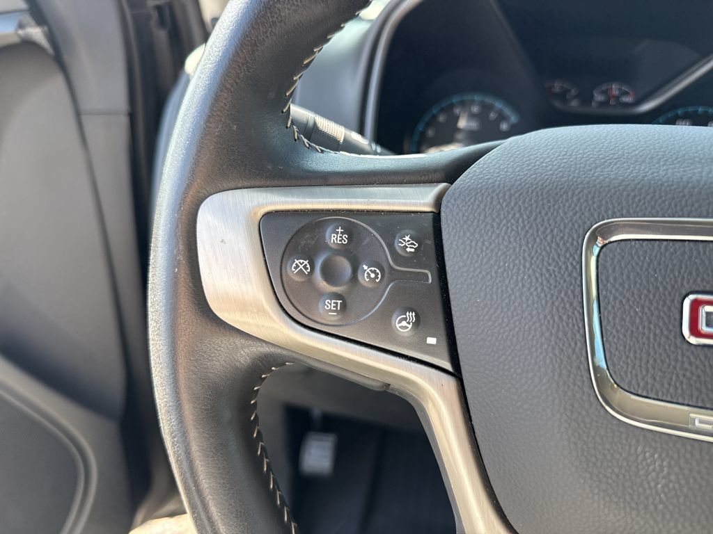 Used 2022 GMC Canyon Denali w/ Denali Black Edition Package RWD image 16