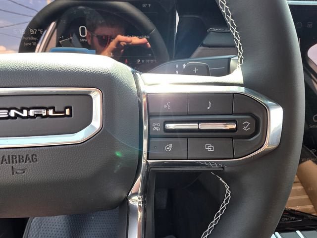New 2026 GMC Acadia Denali Ultimate FWD image 29