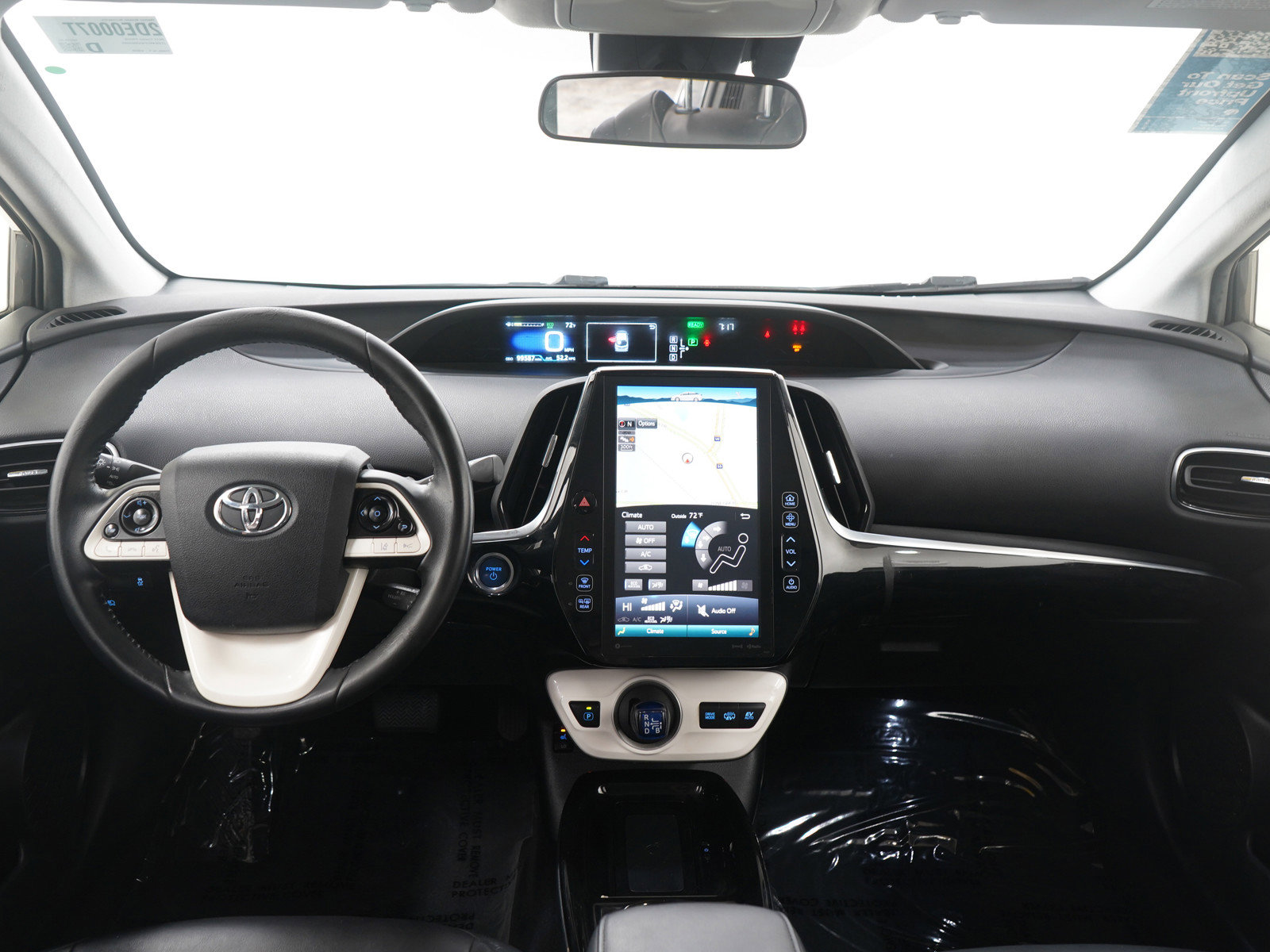 Used 2017 Toyota Prius Prime Premium image 15