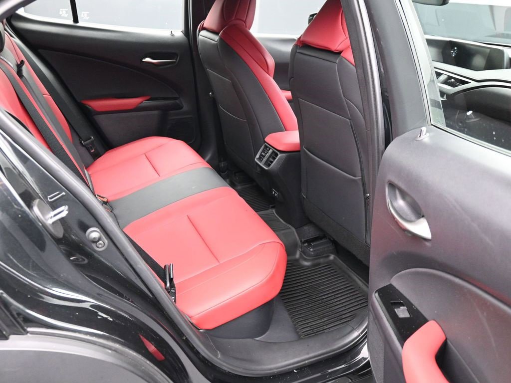 Used 2020 Lexus UX 250h F Sport image 15