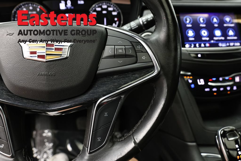 Used 2022 Cadillac XT5 Premium Luxury AWD/4WD image 16