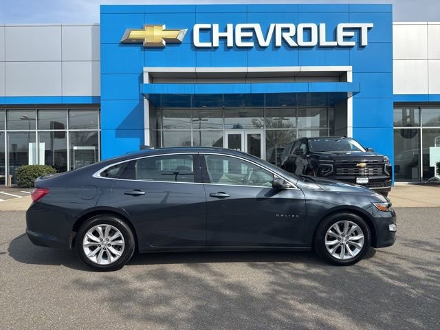 Used 2019 Chevrolet Malibu LT w/ Driver Confidence Package image 5