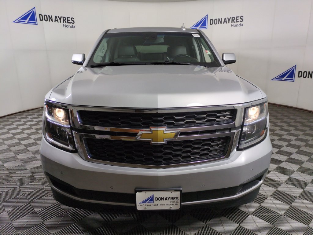 Used 2019 Chevrolet Suburban LT AWD/4WD image 12