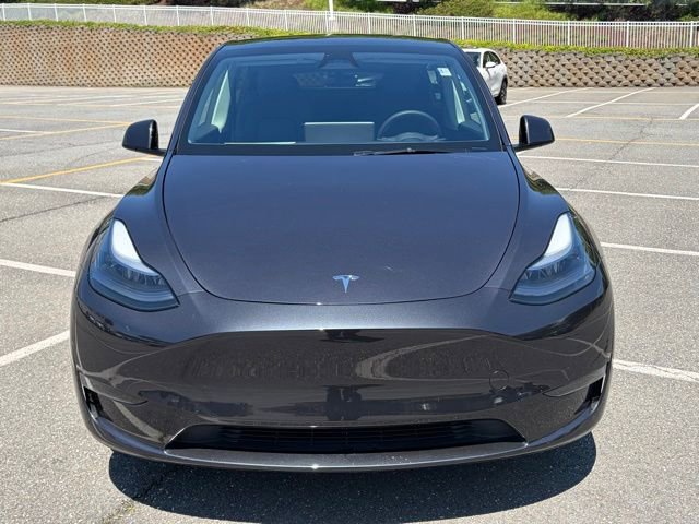 Used 2025 Tesla Model Y Long Range RWD image 10