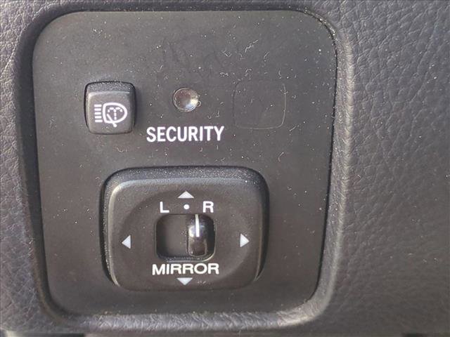 Used 2005 Lexus SC 430 Convertible image 16