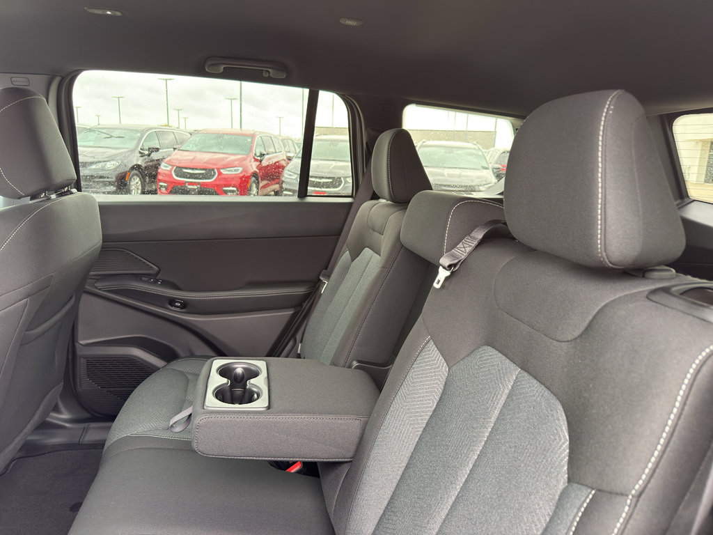 New 2026 Jeep Cherokee Laredo AWD/4WD image 34