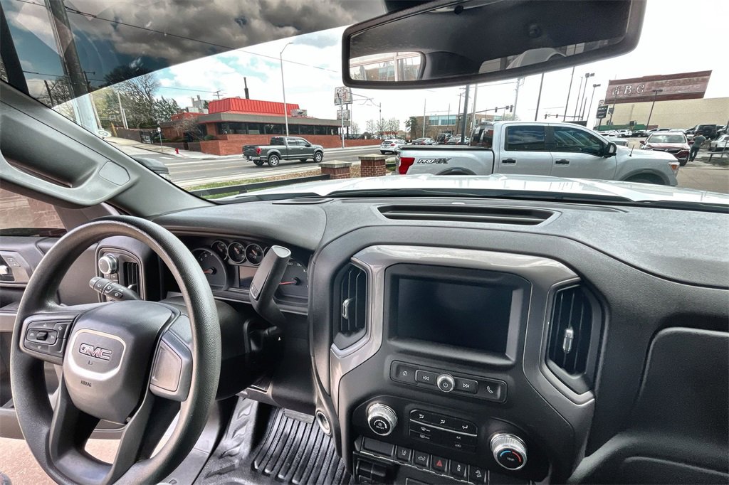 Used 2024 GMC Sierra 2500 Pro w/ Convenience Package image 28