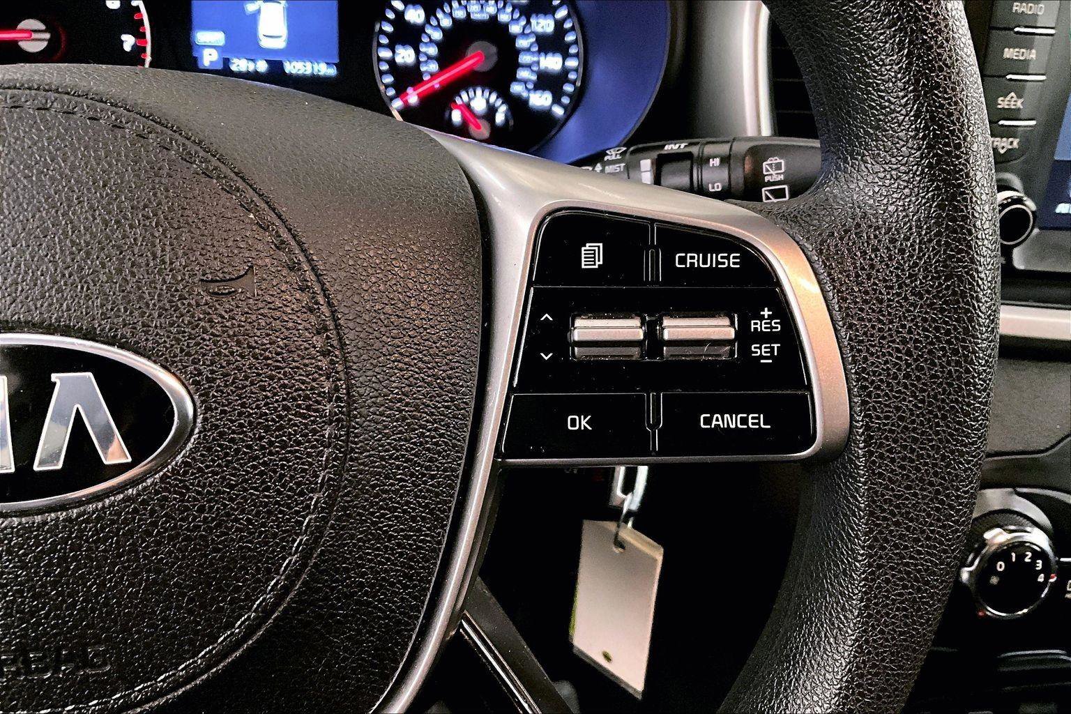 Used 2020 Kia Sorento AWD V6 image 19