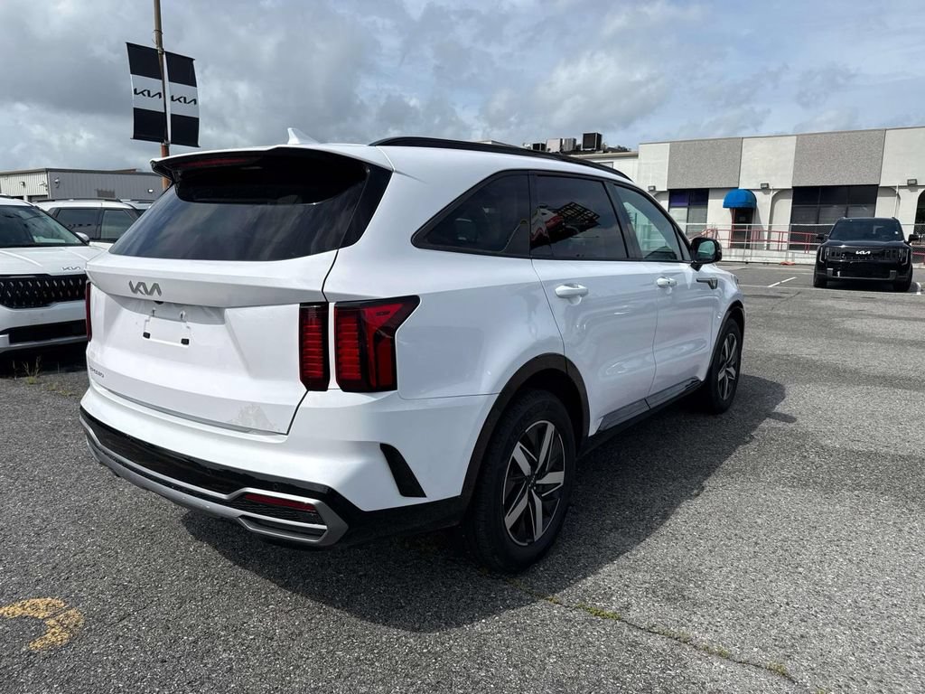 Certified 2023 Kia Sorento S w/ Panoramic Sunroof Package FWD image 7