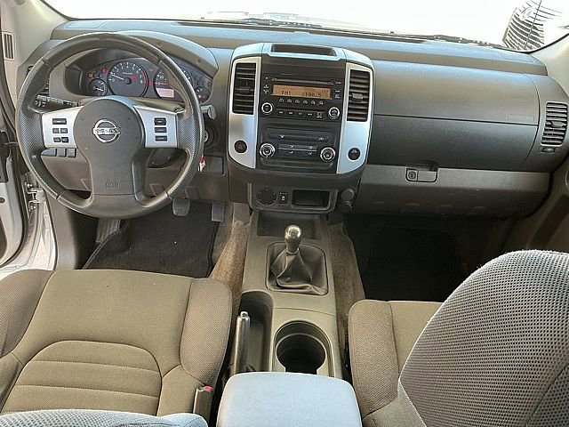 Used 2014 Nissan Frontier S w/ S Preferred Package RWD image 15