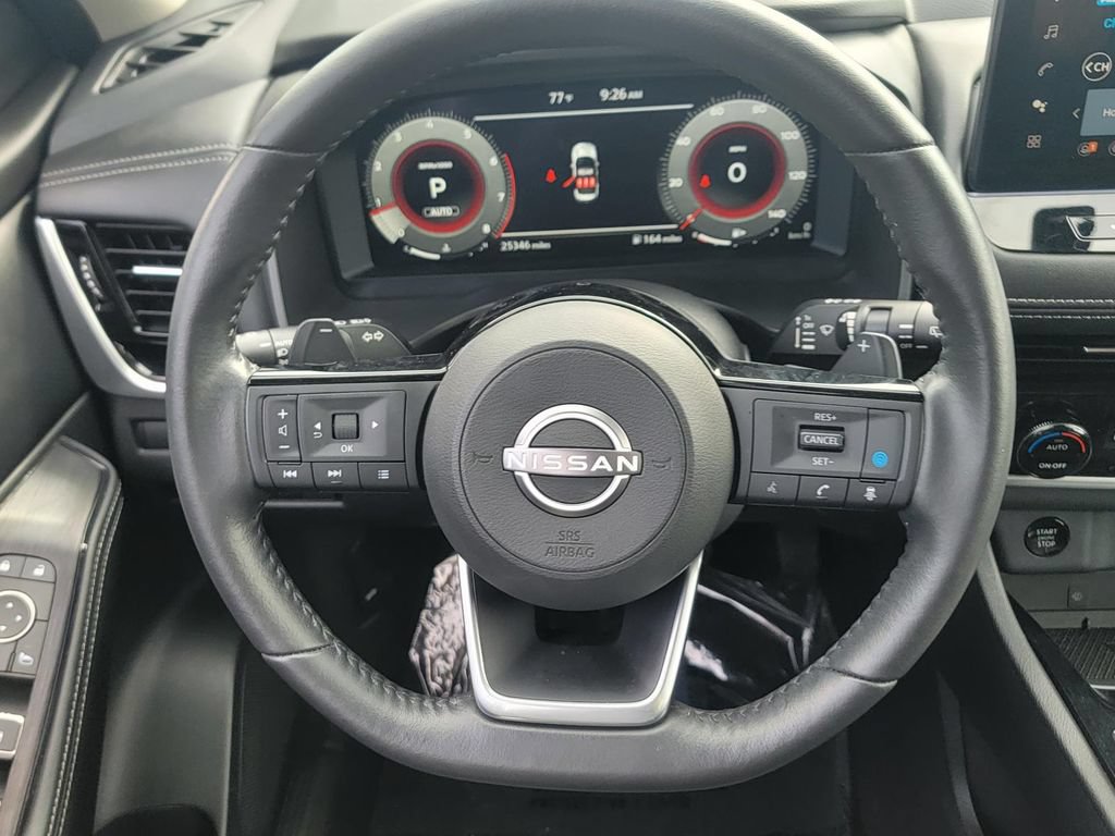 Used 2024 Nissan Rogue SL AWD/4WD image 19