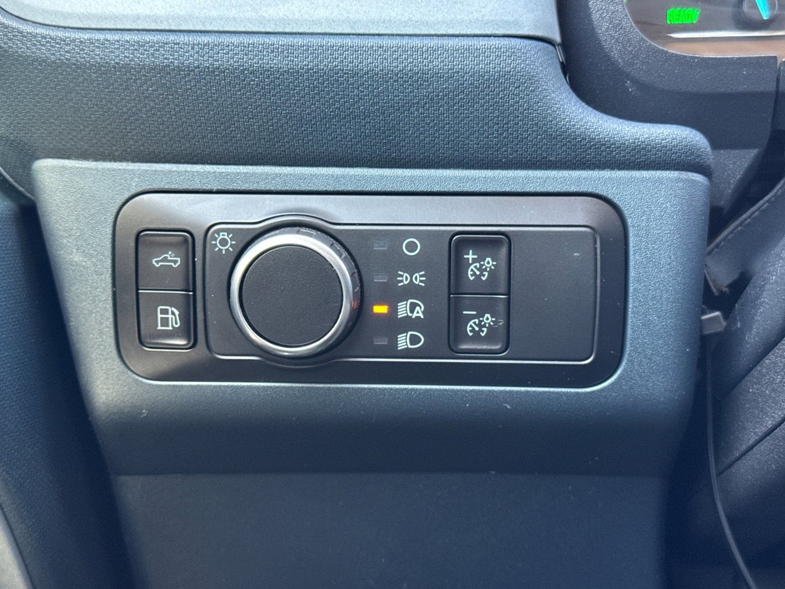 Used 2023 Ford Maverick Lariat w/ Lariat Luxury Package image 30