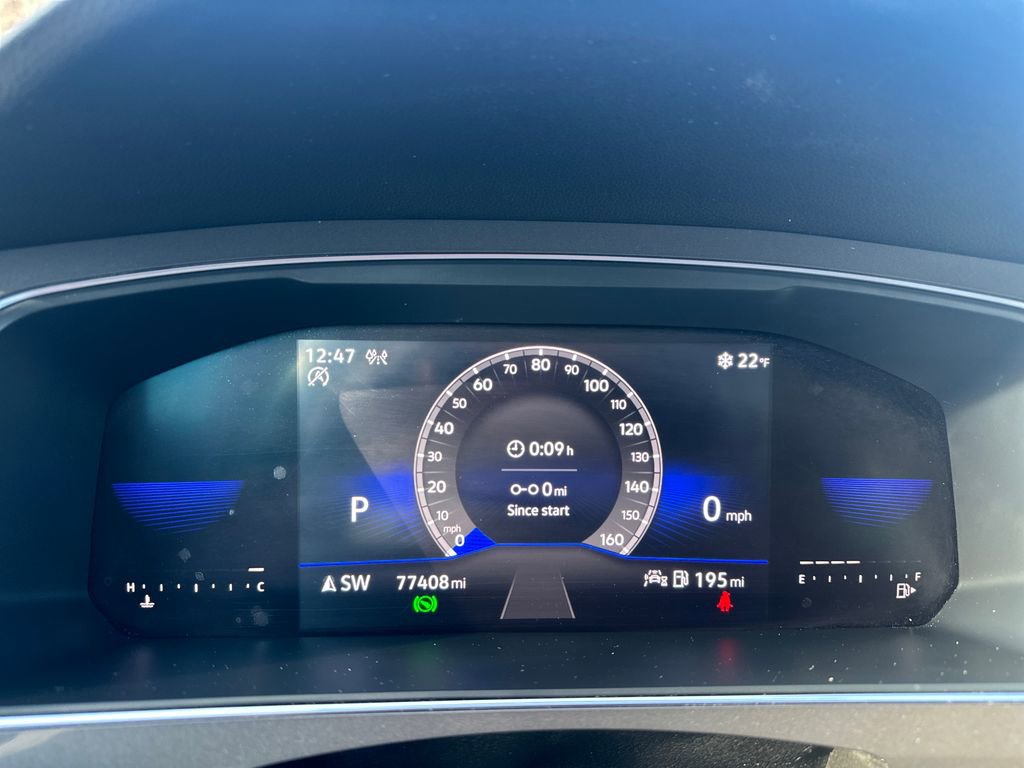 Used 2022 Volkswagen Tiguan SE image 8