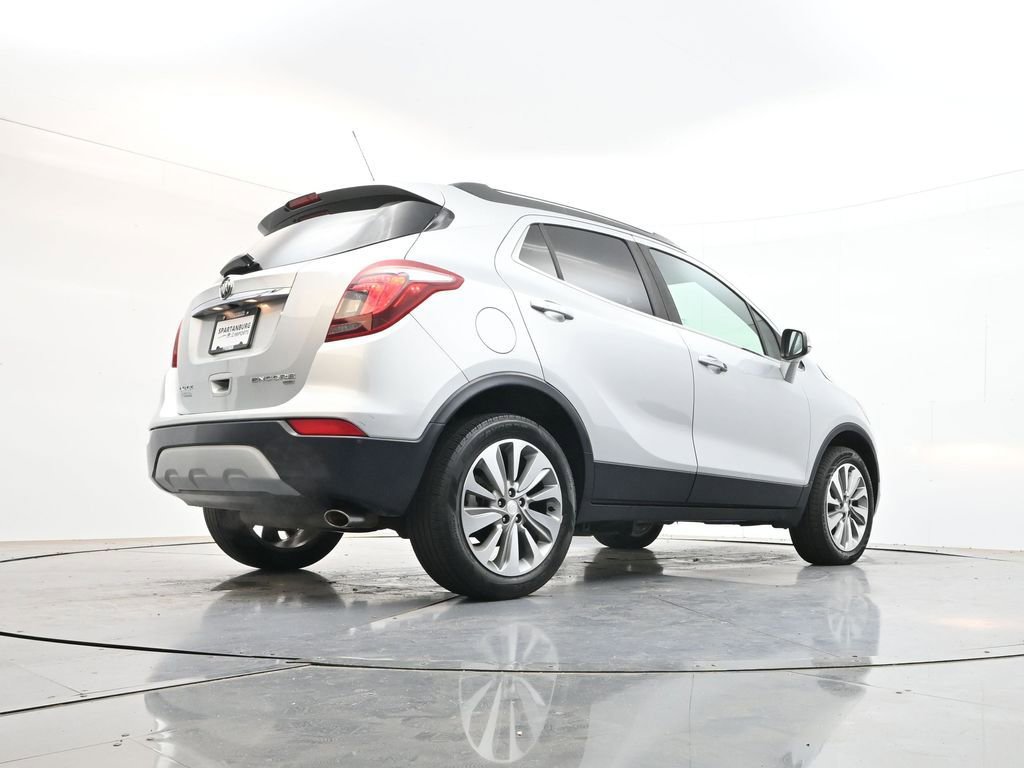 Used 2018 Buick Encore Preferred AWD/4WD image 38