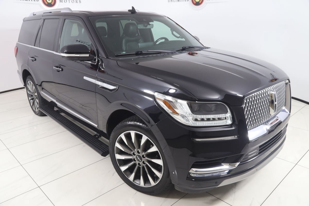 Used 2020 Lincoln Navigator Reserve AWD/4WD image 17