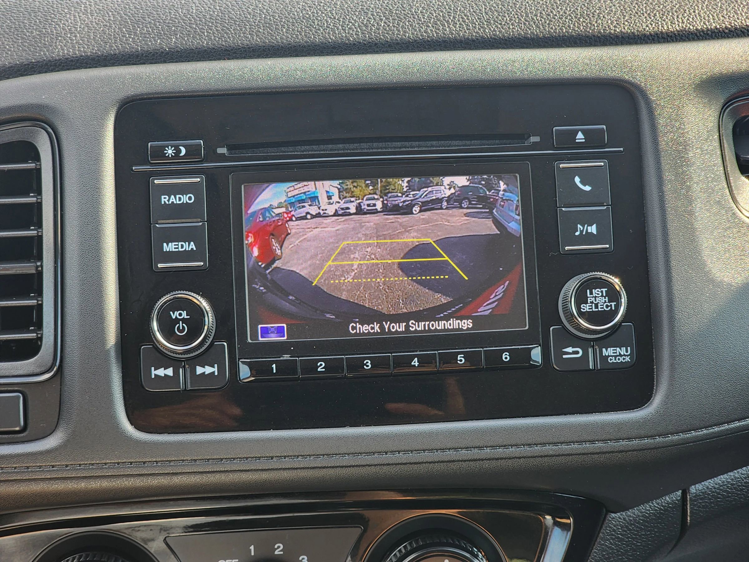 Used 2019 Honda HR-V LX image 15